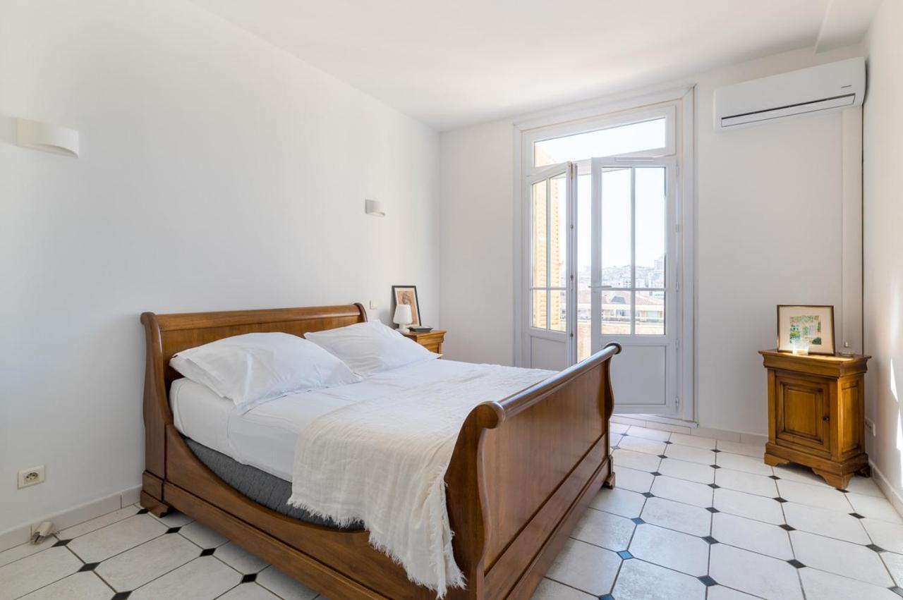 Splendide Vue Sur Nd De La Garde Et Le Vieux Port Apartment Marseille Exterior photo